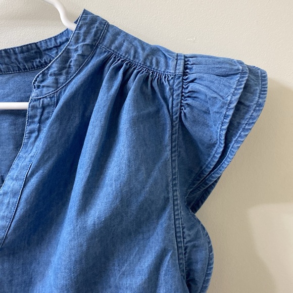 GAP Chambray Blue Ruffle Sleeve Top - Picture 6 of 10